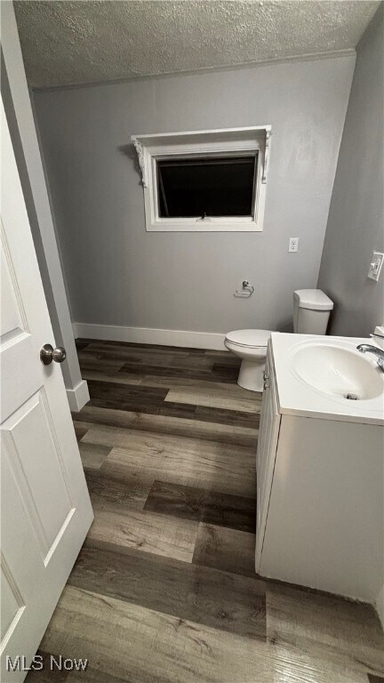 Building Photo - 220 Lake Ave