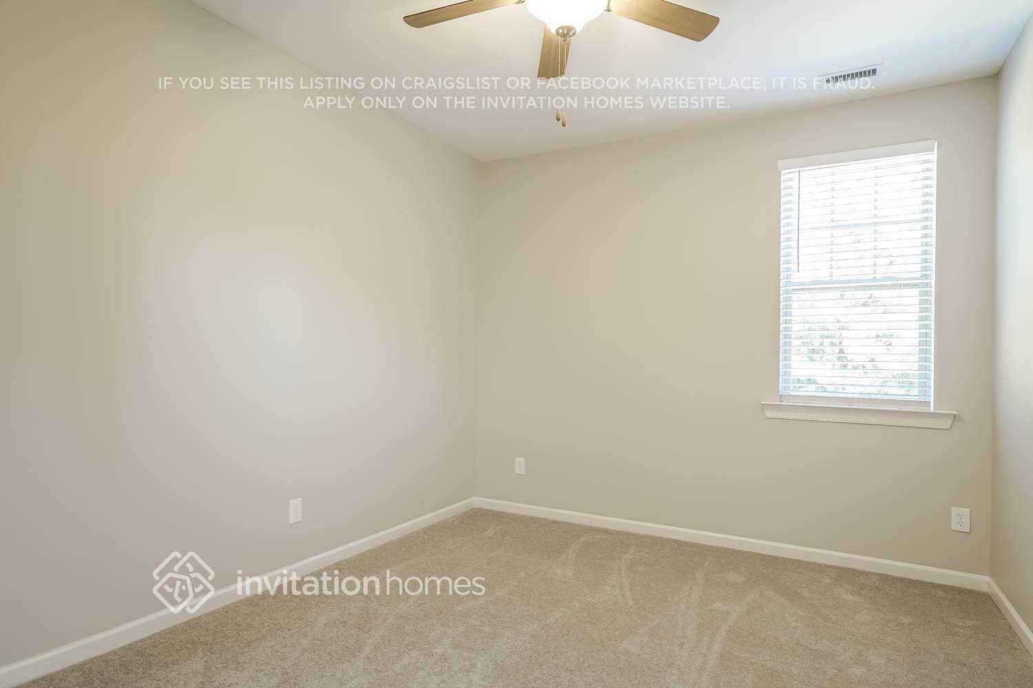 Building Photo - 1128 Shasta Daisy Dr