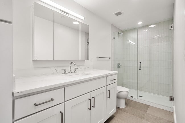 Building Photo - 434 - 440 Massachusetts Ave.