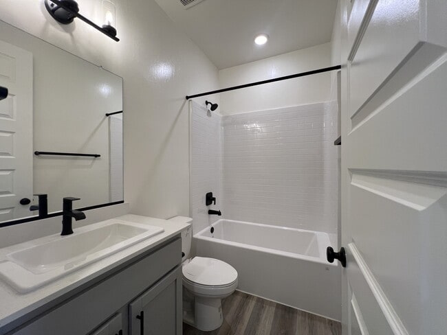 Building Photo - 8234 Violet Rose Ct