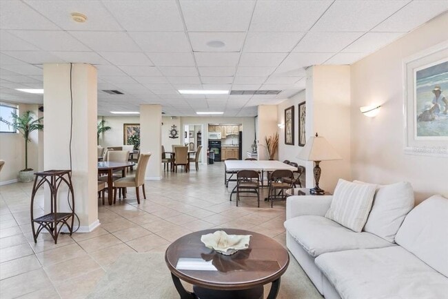 Building Photo - 1415 Ocean Shore Blvd