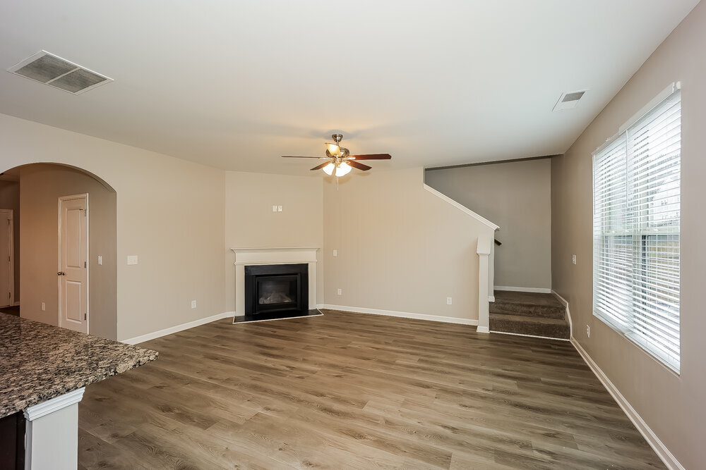 Building Photo - 5914 Grande River Rd