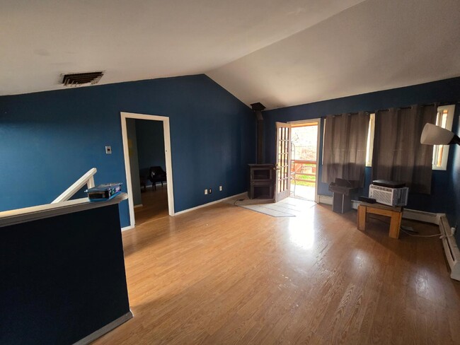 Building Photo - 378 Hidden Valley Cir