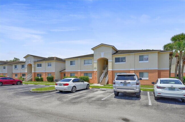 Building Photo - 3610 N 56th Ave