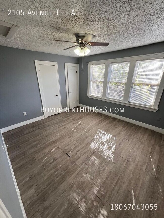 Building Photo - $499 Move-In Special (+ admin fee) + $0 De...