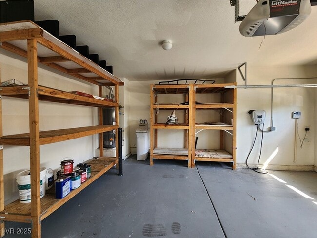 Building Photo - 1805 Grand Rodeo St
