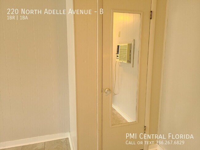 Building Photo - 220 N Adelle Ave