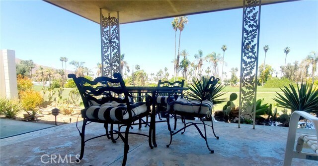 Building Photo - 2220 S Calle Palo Fierro