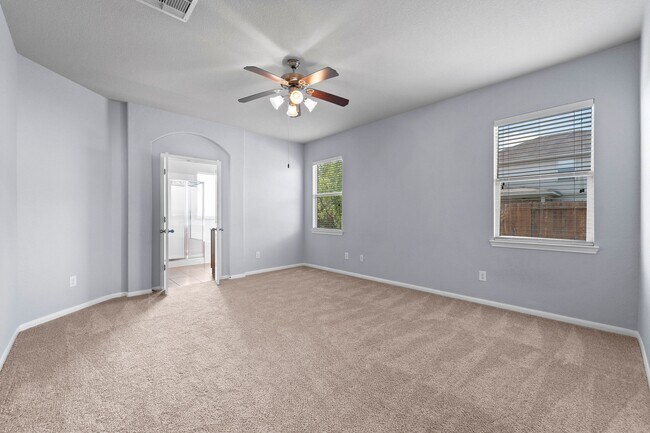 Building Photo - 8723 Sunrise Canter Dr