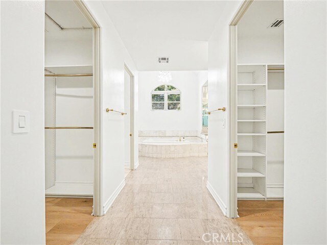 Building Photo - 3907 Peartree Pl