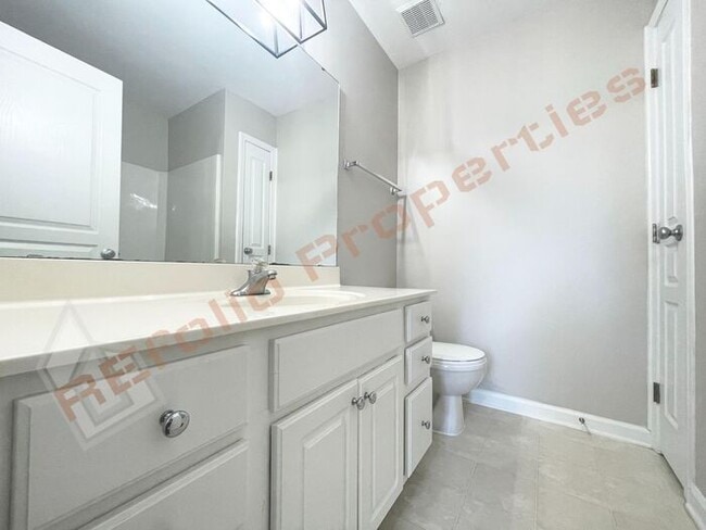 Building Photo - Fresh Paint Interior! Lovely 3 Bedroom 2.5...