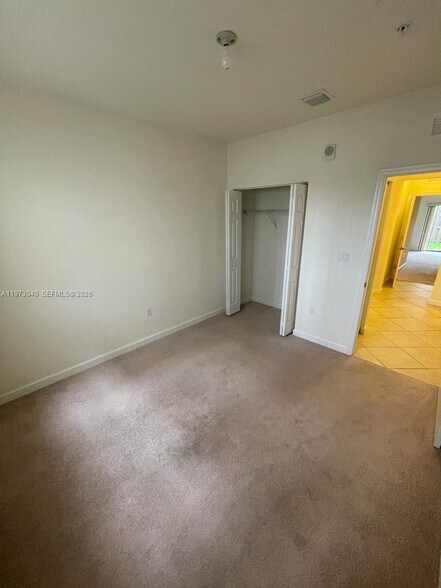 Building Photo - 10600 NW 88th St