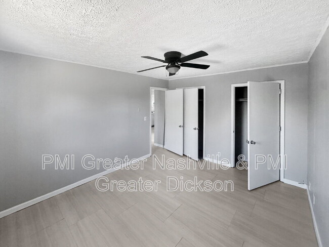 Building Photo - 542 Ashe Ave