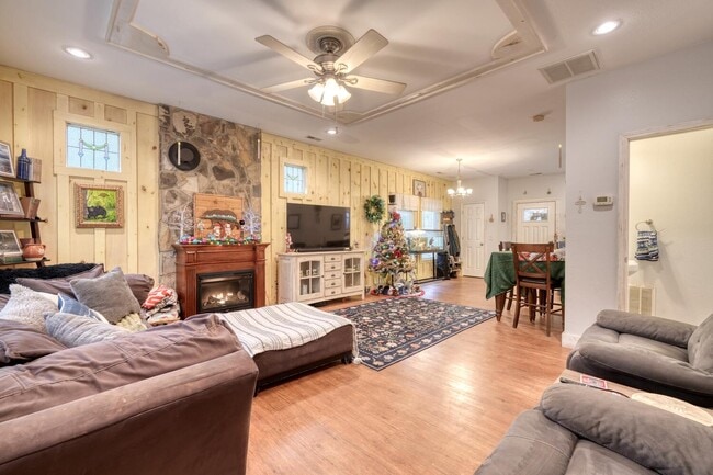 Building Photo - 88 Steelaway Ln