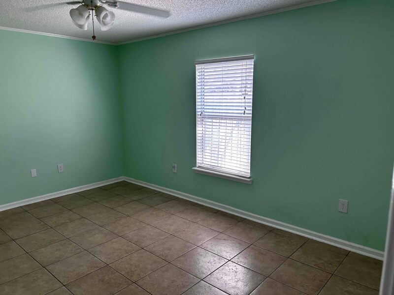 Building Photo - 1519 Wayward Wind Ln