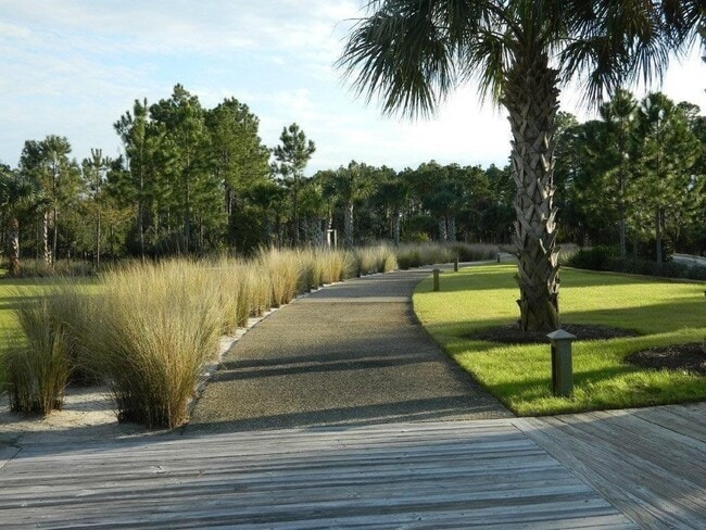 Building Photo - 248 Sea Grv Wy