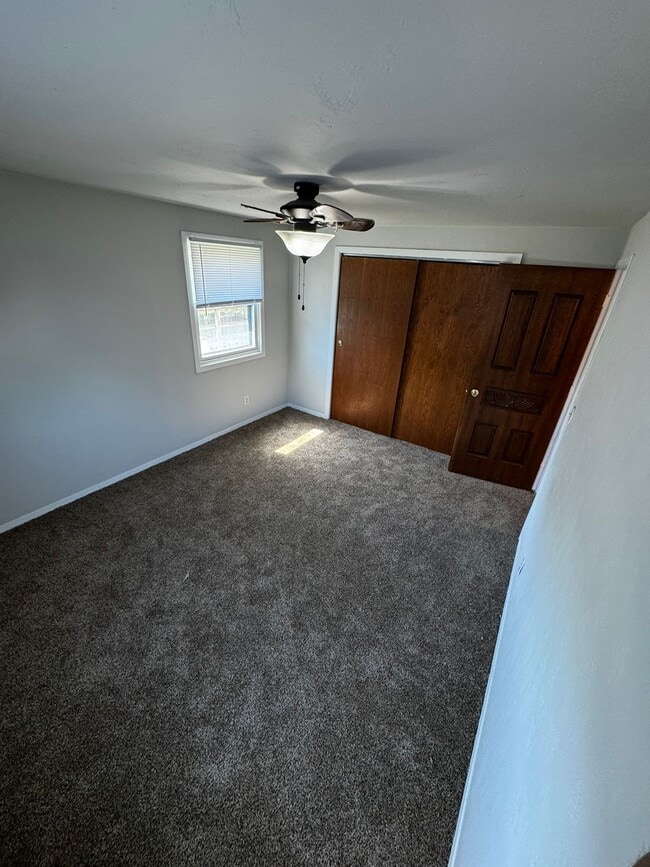 Building Photo - 2213 Crary St