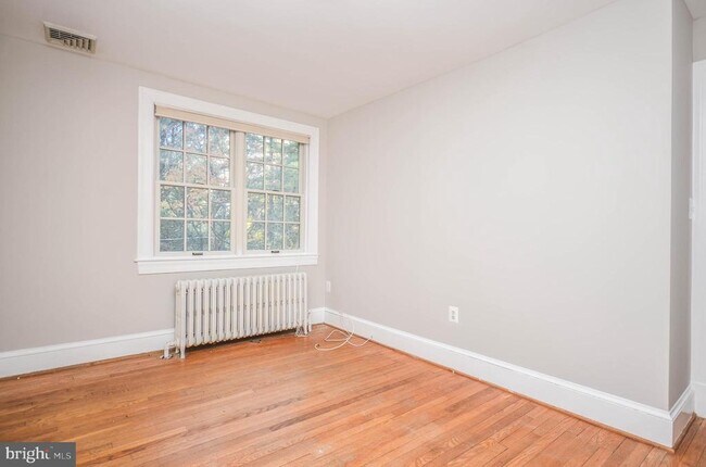 Building Photo - 7205 46th St