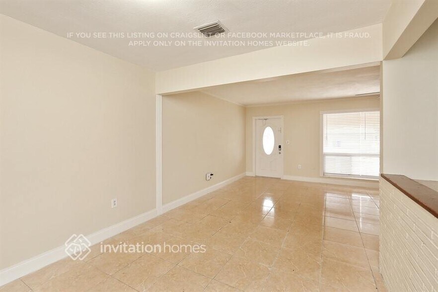 Building Photo - 7828 Kismet St