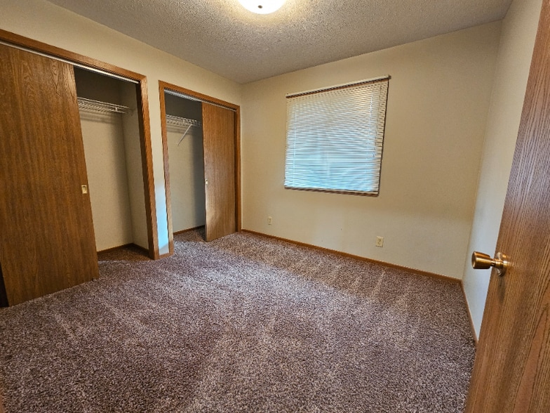 Building Photo - 111 5th Ave