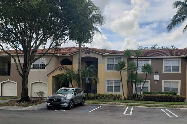 Building Photo - 15145 Michelangelo Blvd
