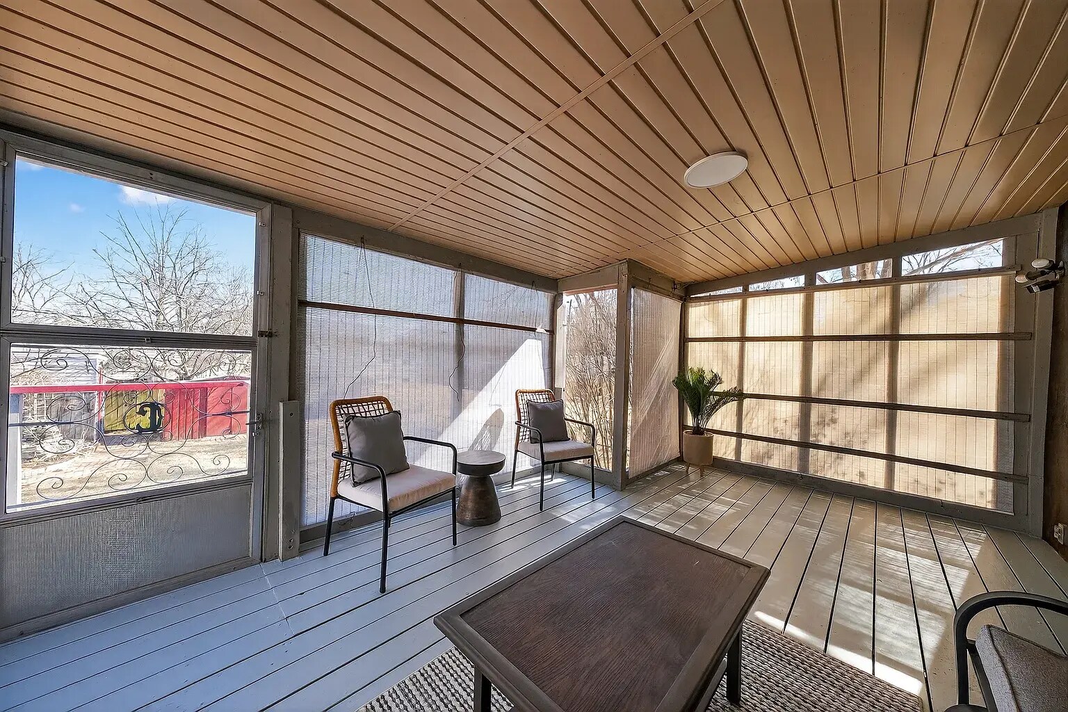 Building Photo - 10022 Killoren Dr