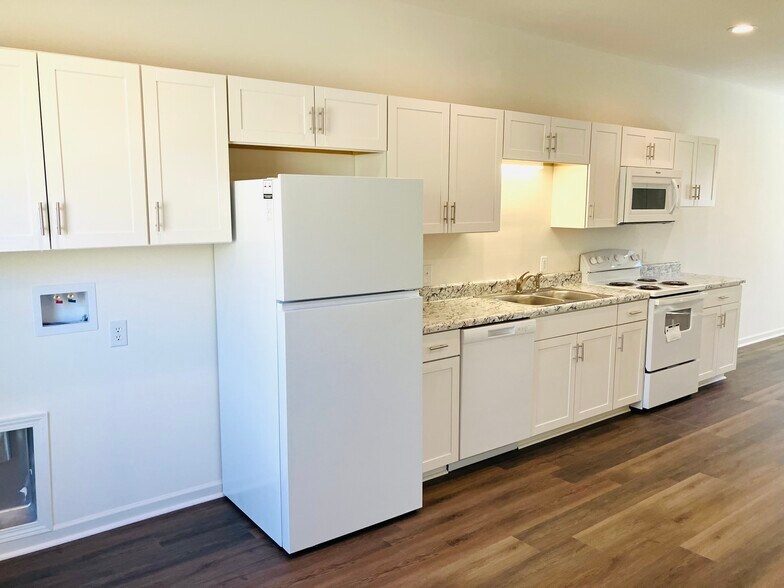 Building Photo - 2172 County Road 1169