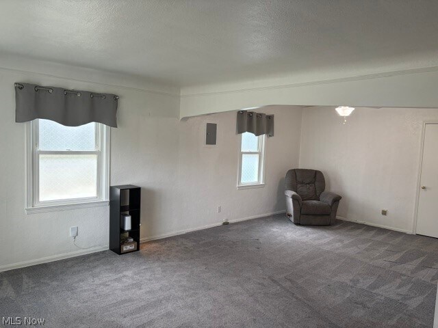 Building Photo - 5675 S Park Blvd
