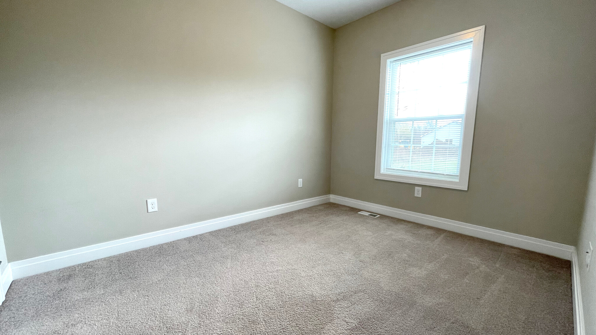 Secondary Bedroom - 4284 Tisbury Ln