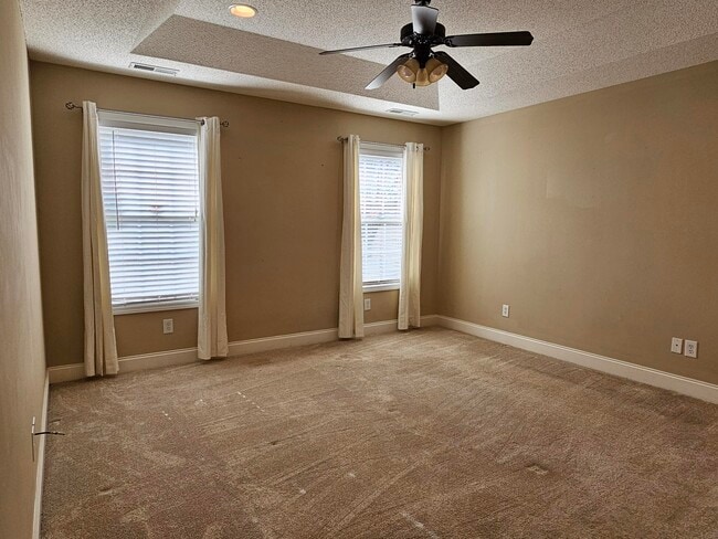 Building Photo - 1155 Raccoon Rd