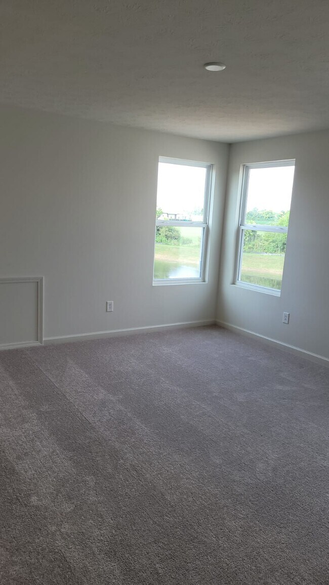 Building Photo - 13056 Hartswood Dr
