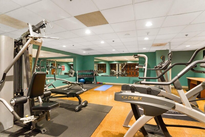 Building Photo - 3700 Cantrell Rd