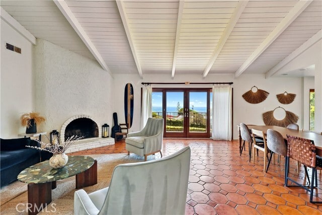 Building Photo - 7161 Grasswood Ave