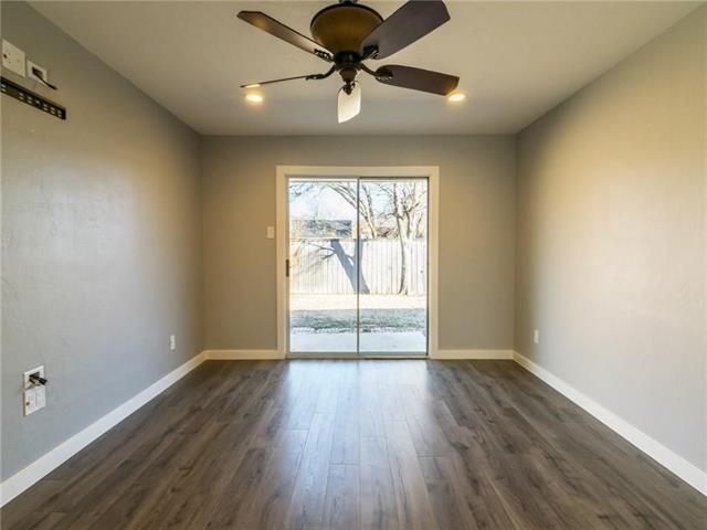 Building Photo - 1906 Curtis Dr