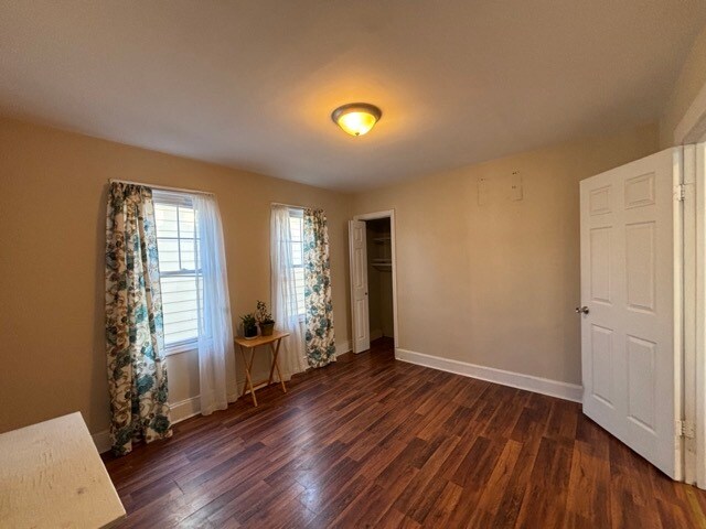 Building Photo - 1974 William St