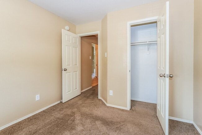 Building Photo - 20419 Friesian Trail