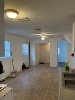 Building Photo - 8722 N Brooks St