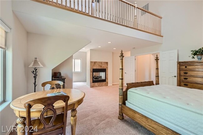 Building Photo - 348 Hanbury Manor Ln