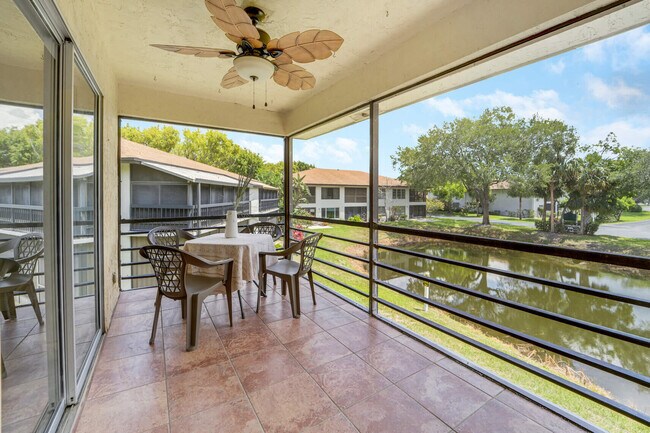 Building Photo - 5890 Sugar Palm Ct