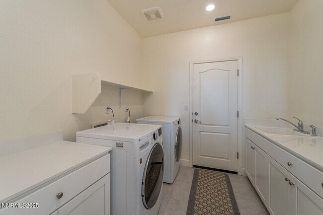 Building Photo - 3430 Careggi Ct