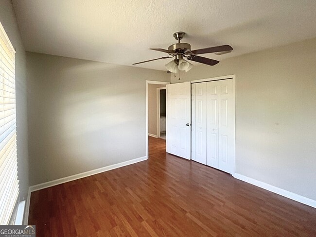 Building Photo - 104 Sugar Maple Way