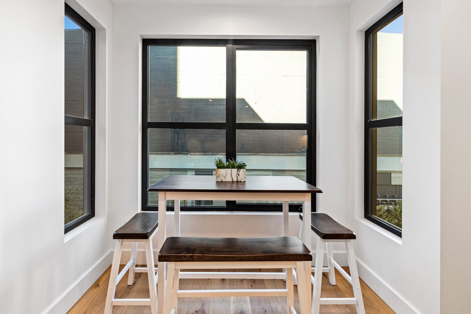 Building Photo - 761 Minna St