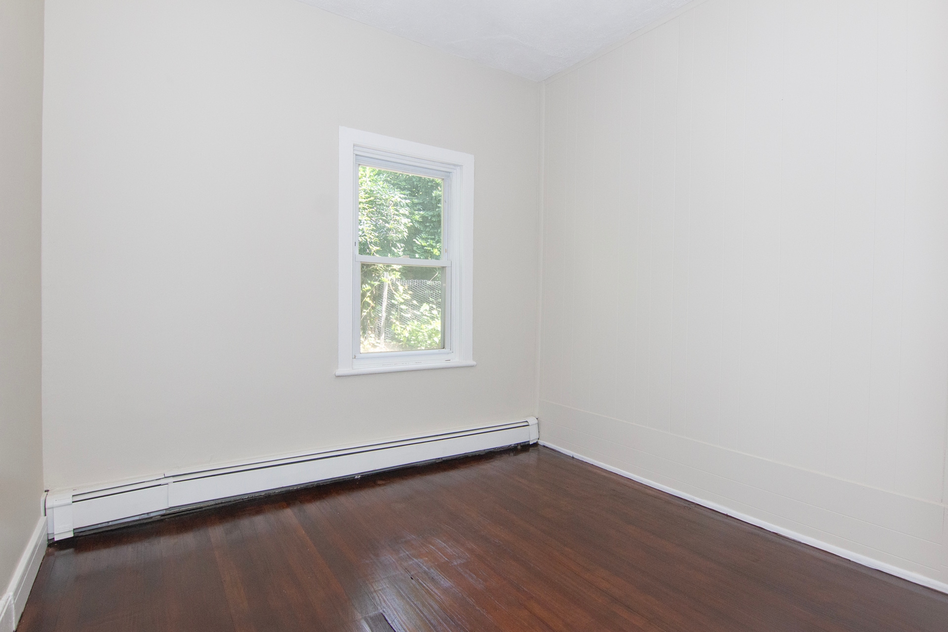 Building Photo - 44 Croton Ave