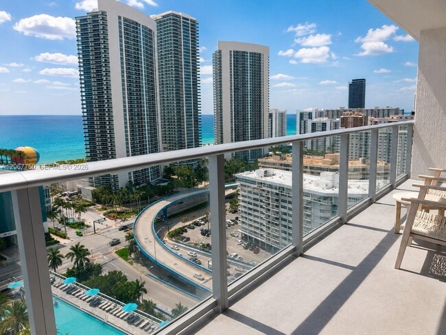 Building Photo - 4010 S Ocean Dr