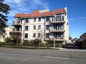 Building Photo - 1226 El Camino Real