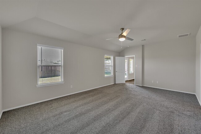 Building Photo - 6212 Hendricks Hbr Dr