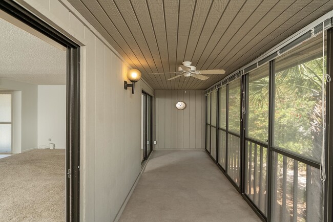 Building Photo - 22 Veronese Ct