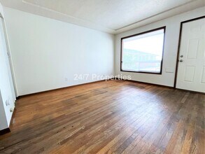 Building Photo - Affordable 1 BD | 1 BA Home - North Tabor