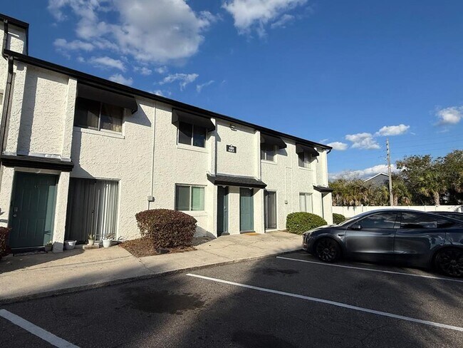 Building Photo - 4269 S Semoran Blvd