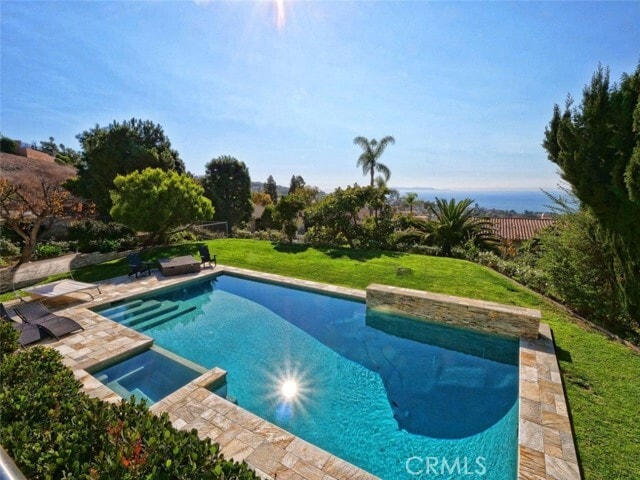 Building Photo - 1356 Vía Romero